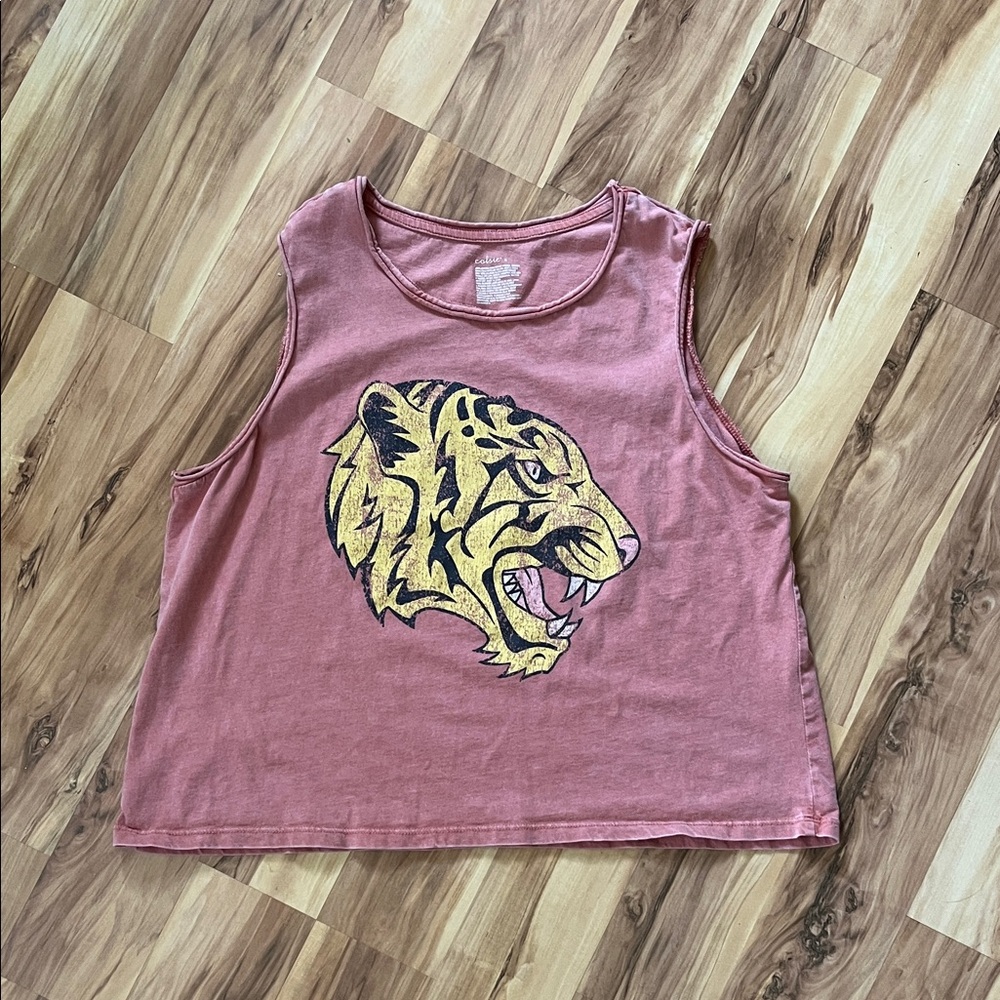 Colsie Pink Crop Top with Tiger Graphic